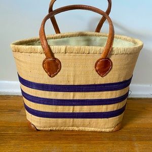 French straw tote